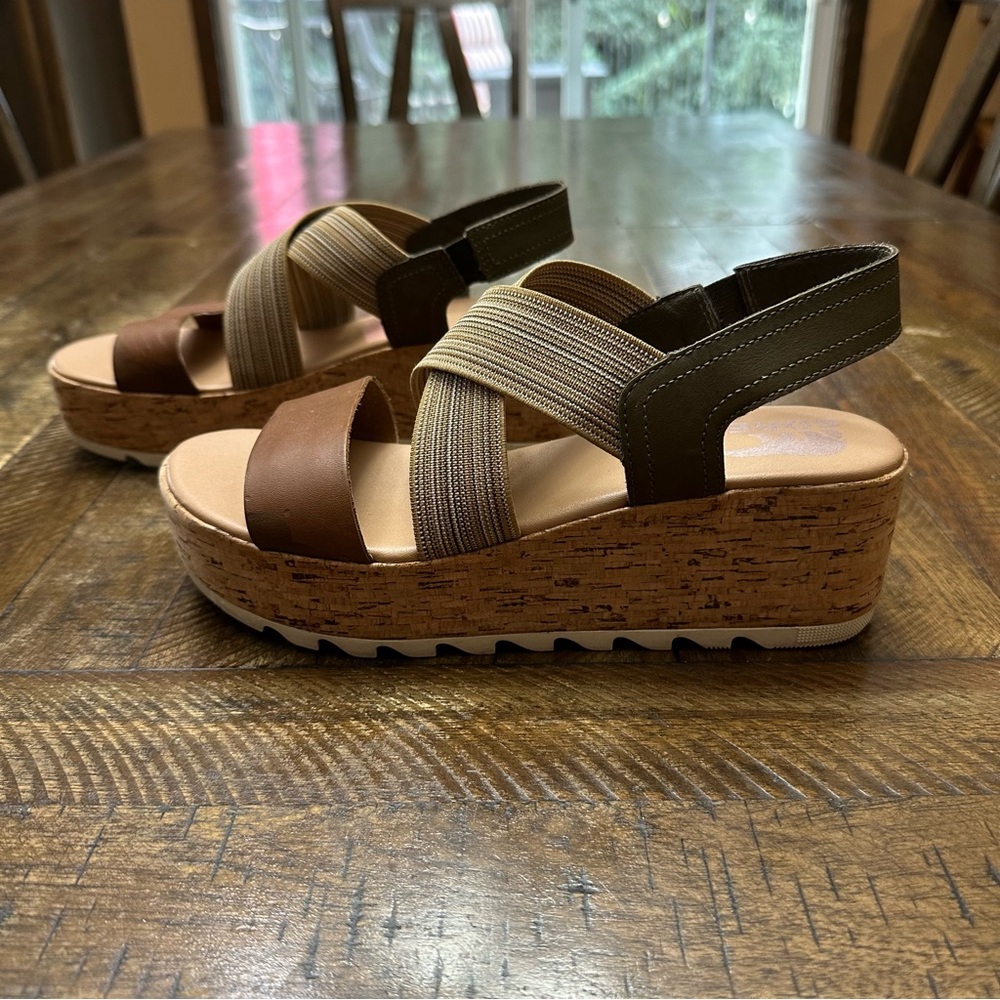 Sorel Cameron Flatform Slingback Sandal - Size 8 - Tan/Olive Green - Picture 3 of 11